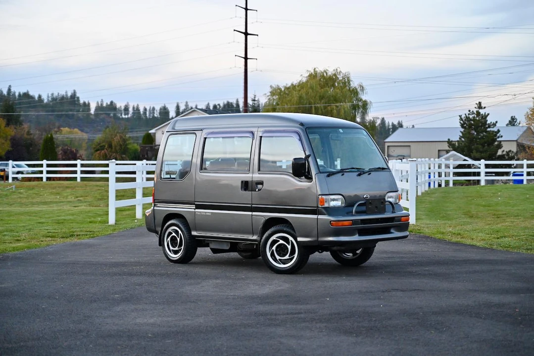 1995 Subaru Sambar 5th Gen - Image 15 of 31