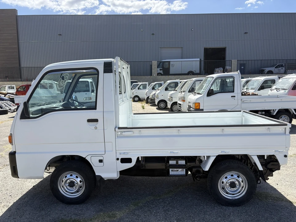 1995 Subaru Sambar 5th Gen - Image 4 of 31