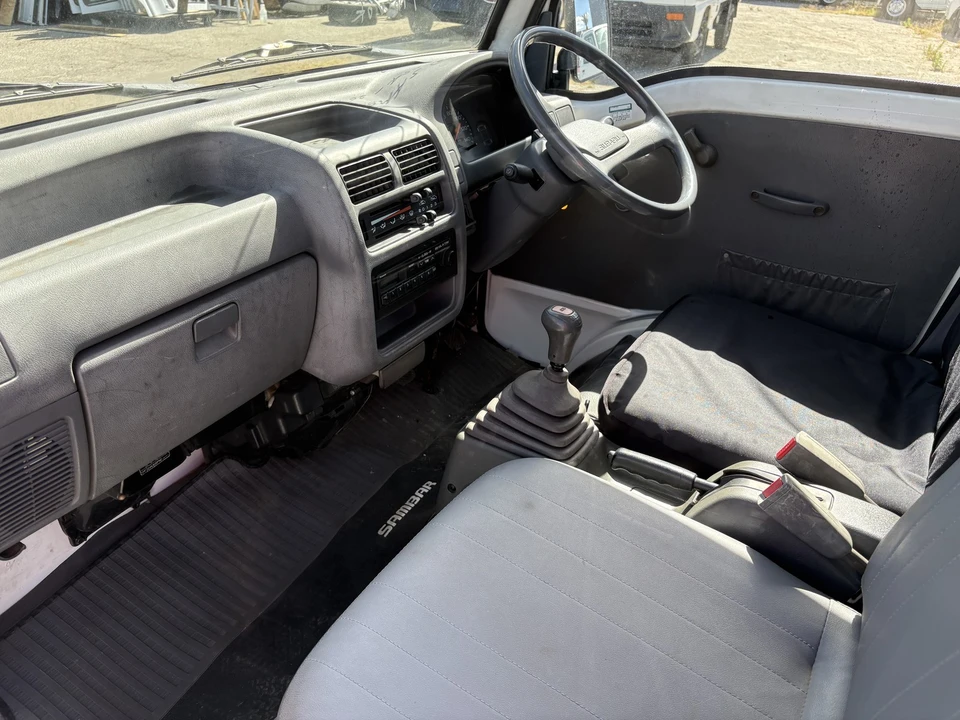 1995 Subaru Sambar 5th Gen - Image 24 of 31