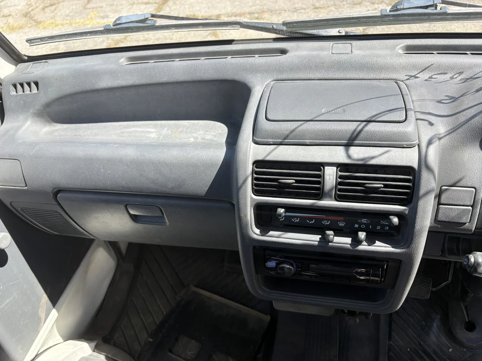 1995 Subaru Sambar 5th Gen - Image 22 of 31