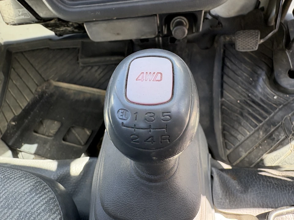 1995 Subaru Sambar 5th Gen - Image 21 of 31