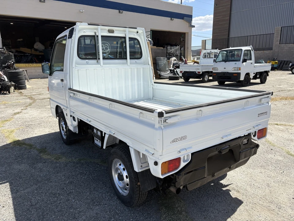 1995 Subaru Sambar 5th Gen - Image 5 of 31