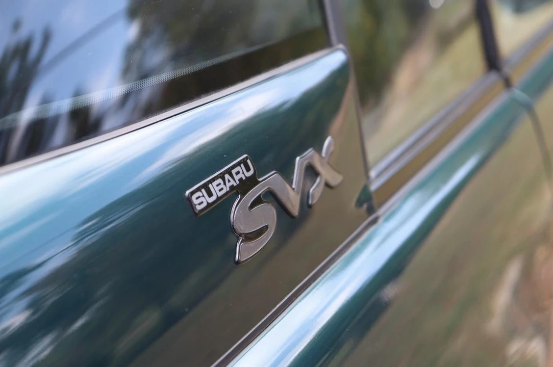 1995 Subaru SVX - Image 19 of 31