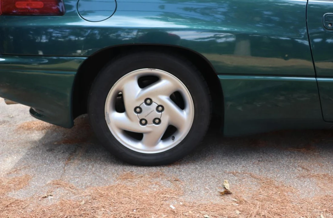 1995 Subaru SVX - Image 29 of 31