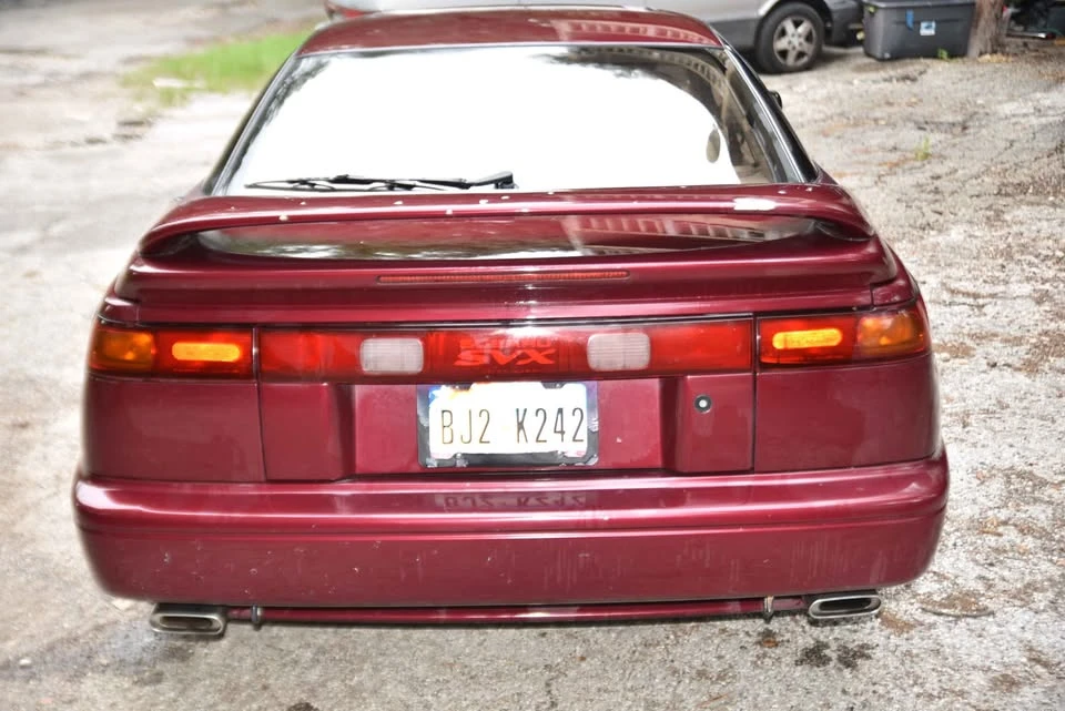 1995 Subaru SVX - Image 10 of 11
