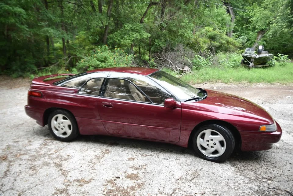 1995 Subaru SVX - Image 4 of 11