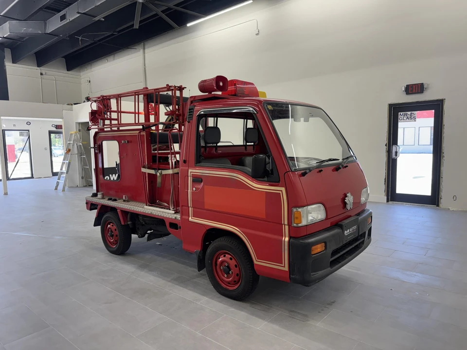 1995 Subaru Sambar 5th Gen - Image 13 of 31