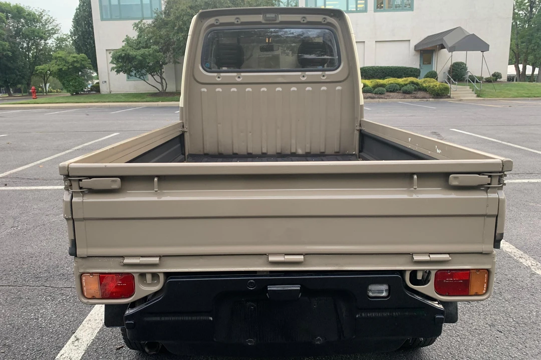 1995 Subaru Sambar 5th Gen - Image 5 of 31