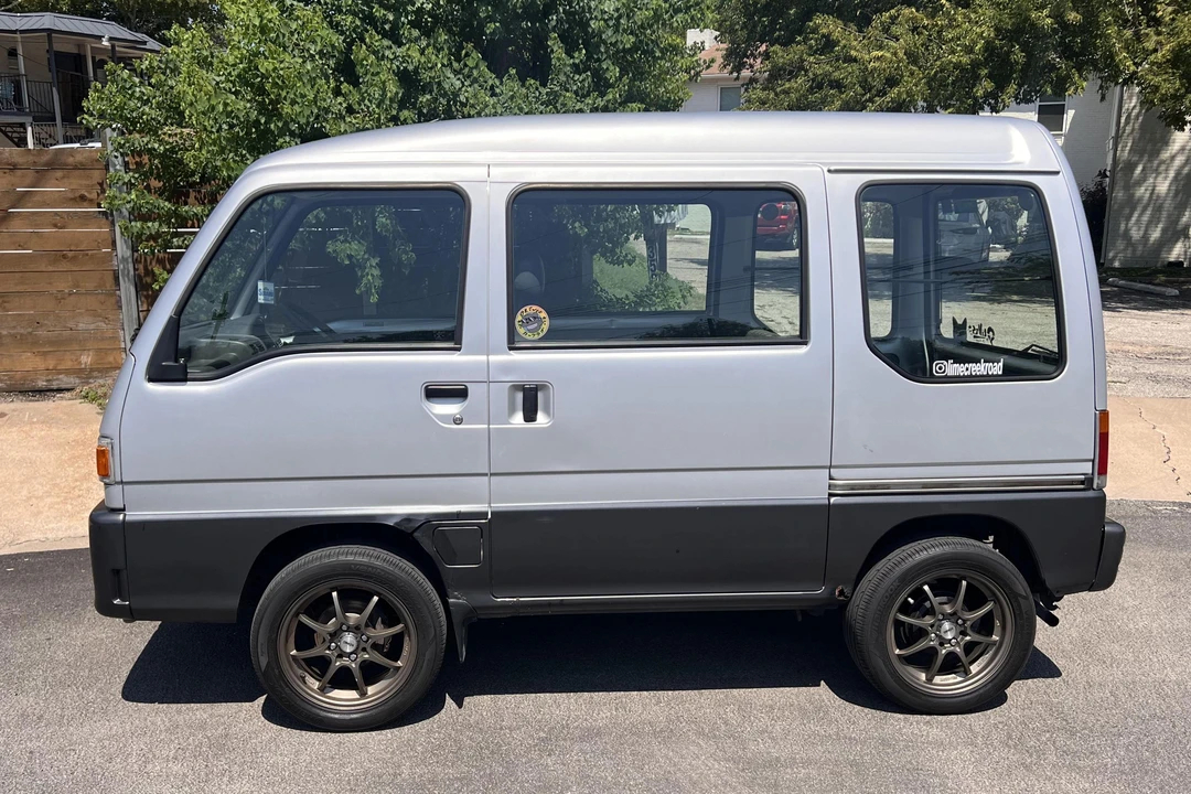 1995 Subaru Sambar 5th Gen - Image 3 of 31