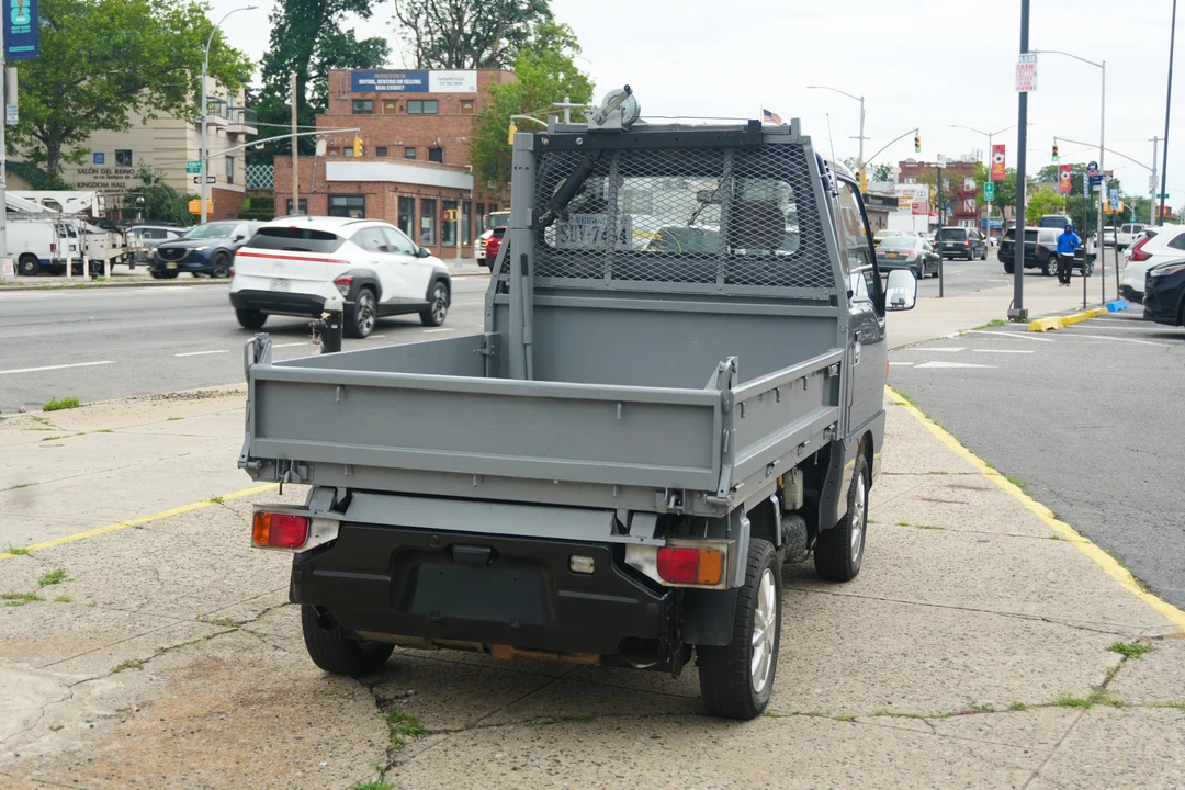 1995 Subaru Sambar 5th Gen - Image 27 of 31