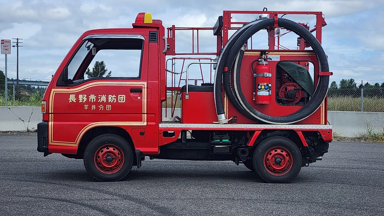 1995 Subaru Sambar 5th Gen - Image 14 of 31