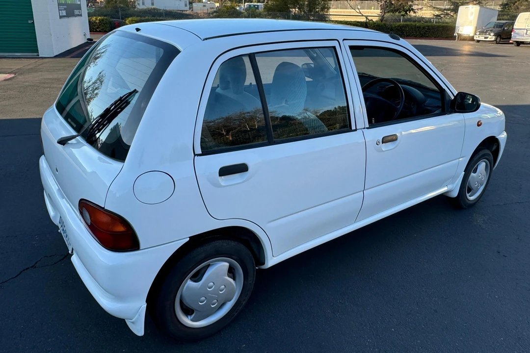1995 Subaru Vivio - Image 4 of 31