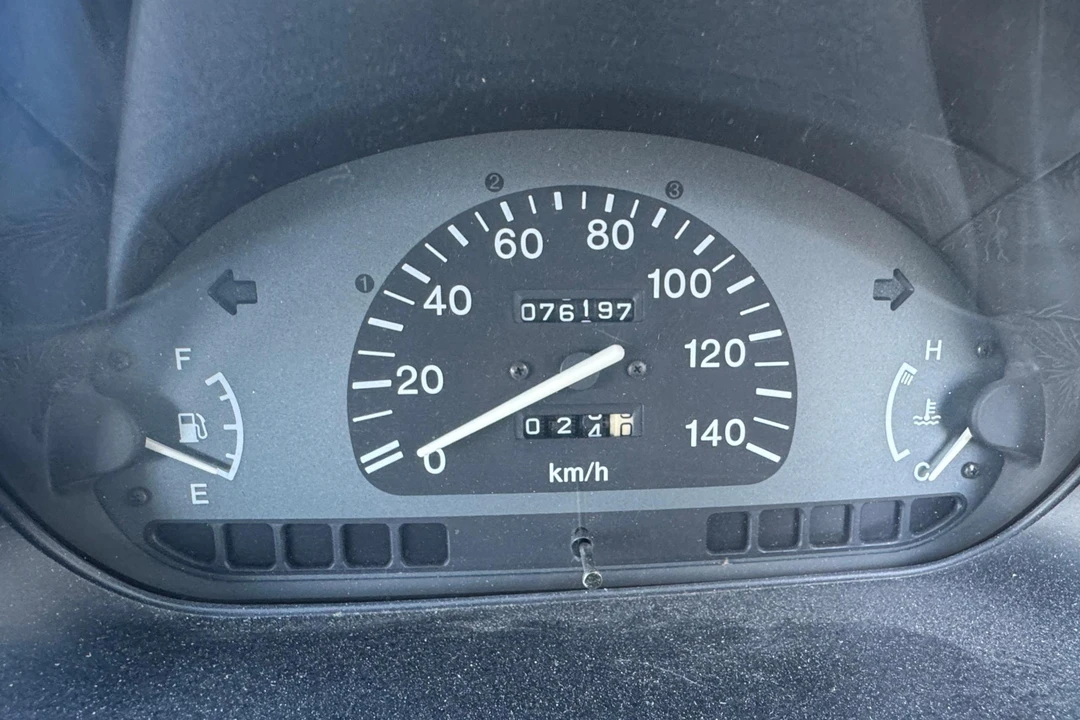 1995 Subaru Vivio - Image 31 of 31