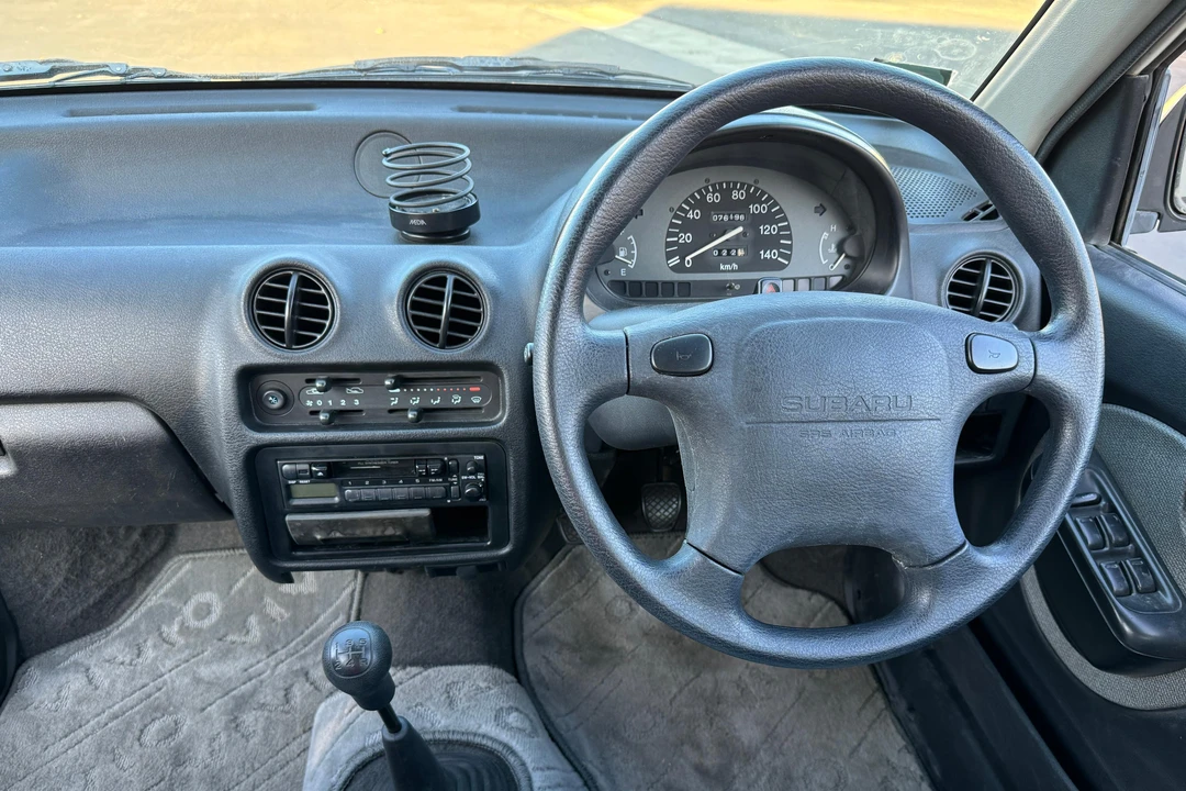 1995 Subaru Vivio - Image 28 of 31