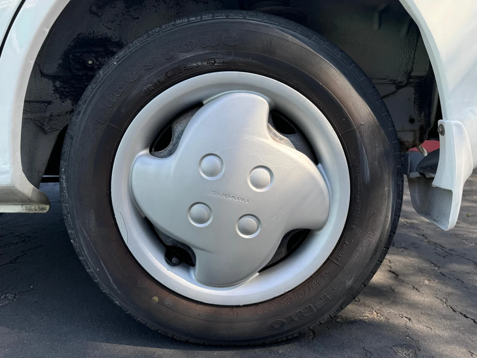 1995 Subaru Vivio - Image 25 of 31