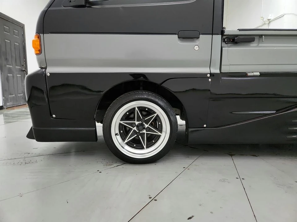 1995 Suzuki Carry & Every 9th Gen - Image 25 of 31