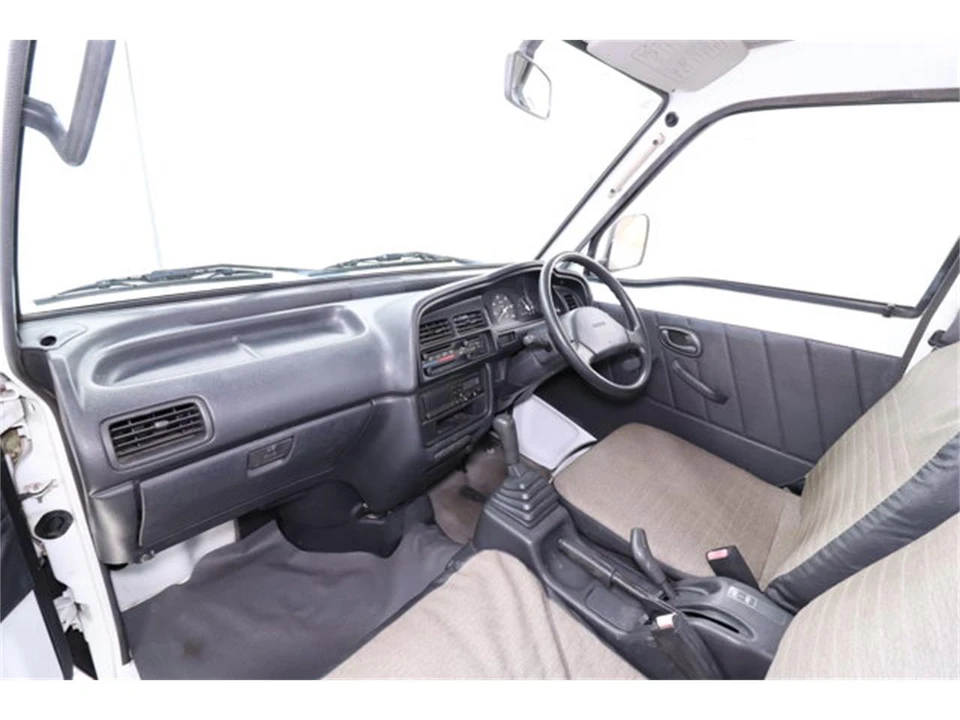 1995 Suzuki Carry & Every 9th Gen - Image 22 of 31