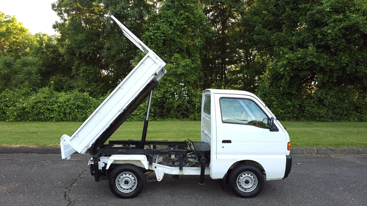 1995 Suzuki Carry & Every 9th Gen - Image 24 of 31