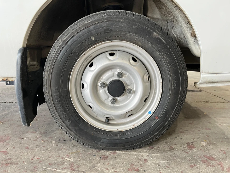1995 Suzuki Carry & Every 9th Gen - Image 21 of 31