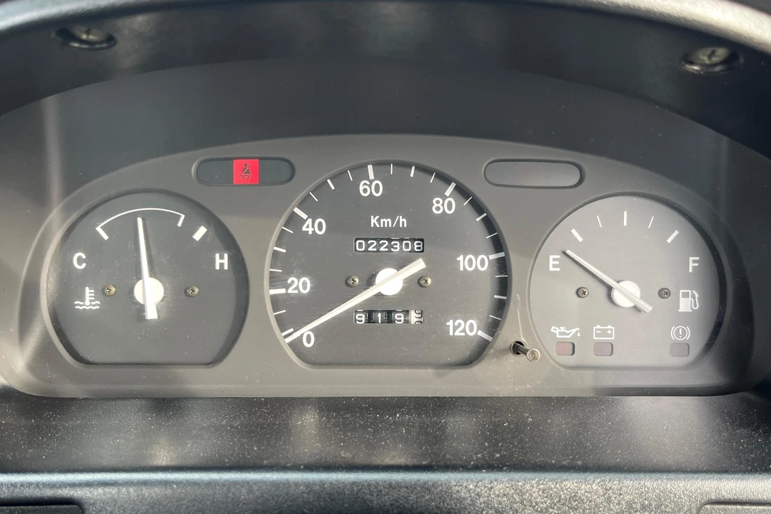 1995 Suzuki Carry & Every 9th Gen - Image 28 of 31