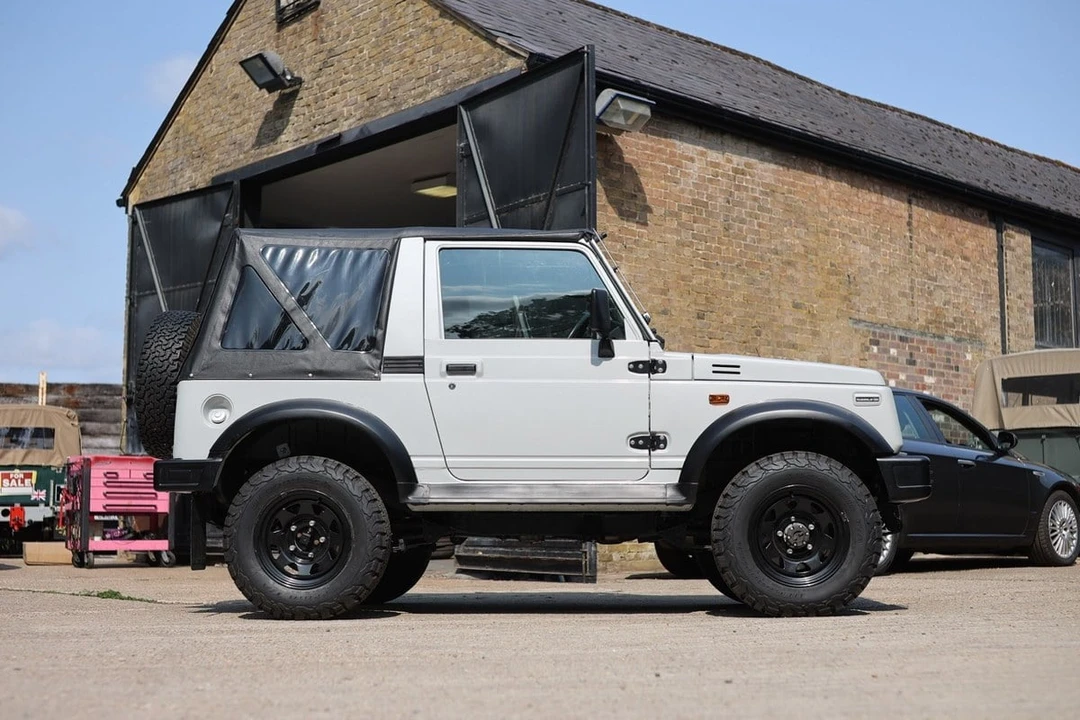 1995 Suzuki Jimny 2nd Gen - Image 18 of 30