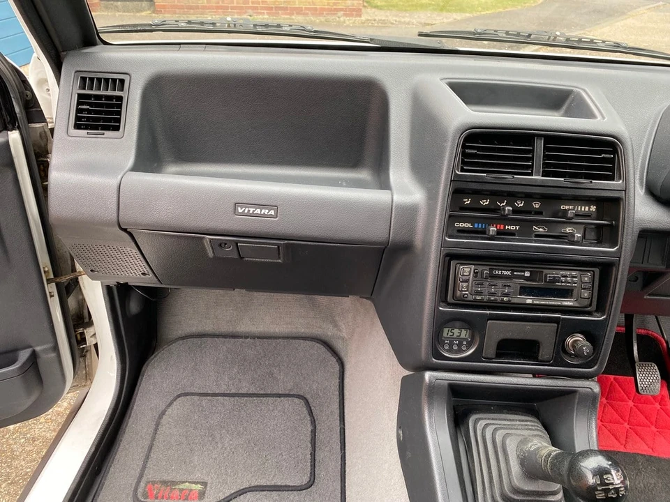 1995 Suzuki Vitara 1st Gen - Image 27 of 31
