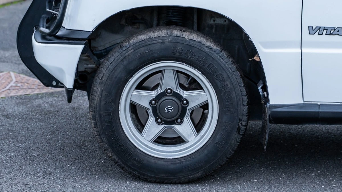 1995 Suzuki Vitara 1st Gen - Image 14 of 30