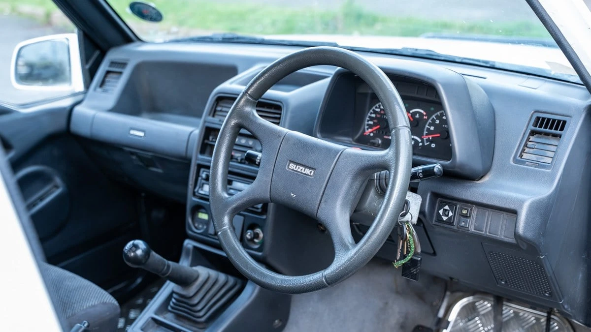 1995 Suzuki Vitara 1st Gen - Image 10 of 30