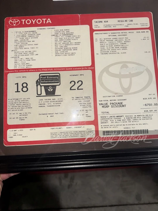 1995 Toyota Tacoma 1st Gen - Image 10 of 11