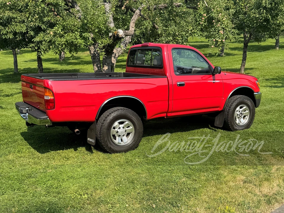 1995 Toyota Tacoma 1st Gen - Image 2 of 11