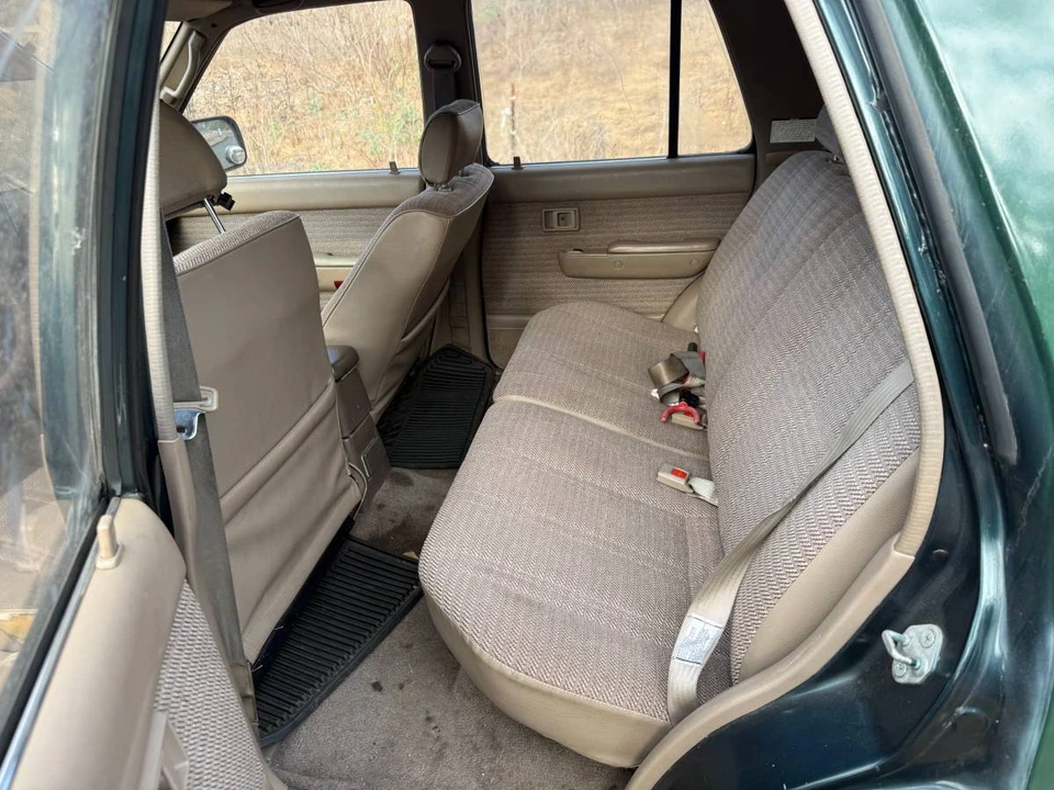 1995 Toyota 4Runner 2nd Gen - Image 6 of 7