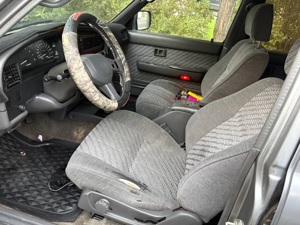 1995 Toyota 4Runner 2nd Gen - Image 6 of 9