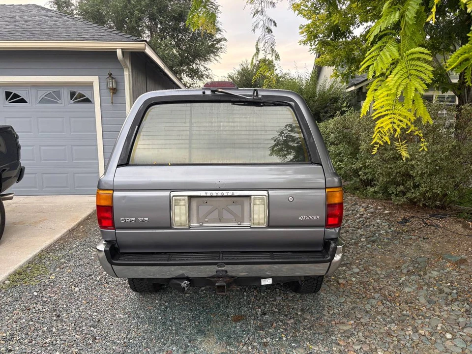 1995 Toyota 4Runner 2nd Gen - Image 4 of 9