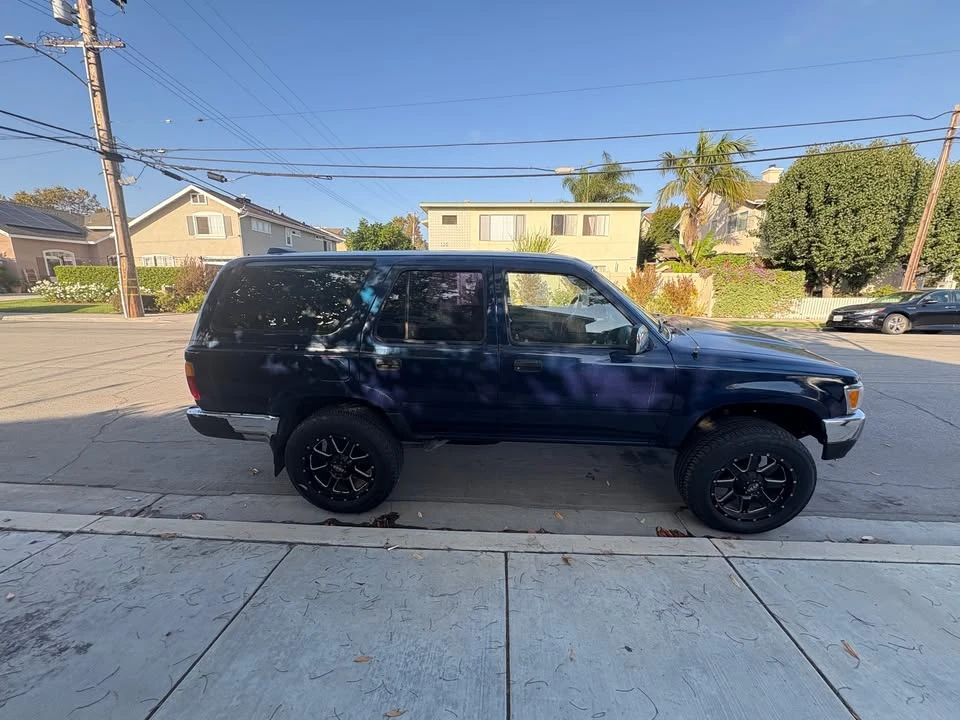 1995 Toyota 4Runner 2nd Gen - Image 4 of 8