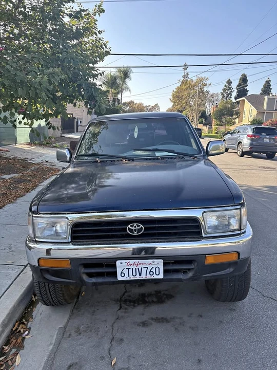 1995 Toyota 4Runner 2nd Gen - Image 2 of 8