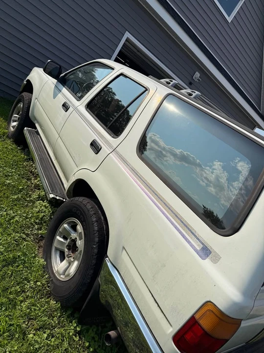 1995 Toyota 4Runner 2nd Gen - Image 4 of 5