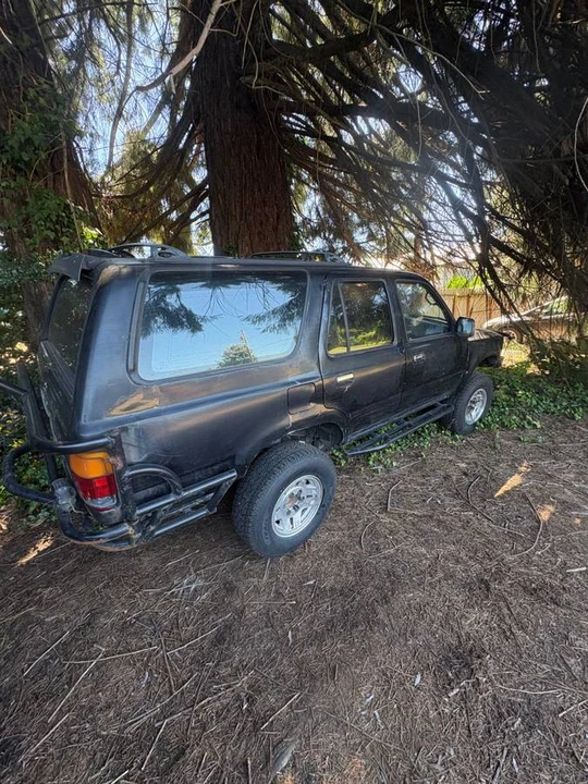 1995 Toyota 4Runner 2nd Gen - Image 2 of 4