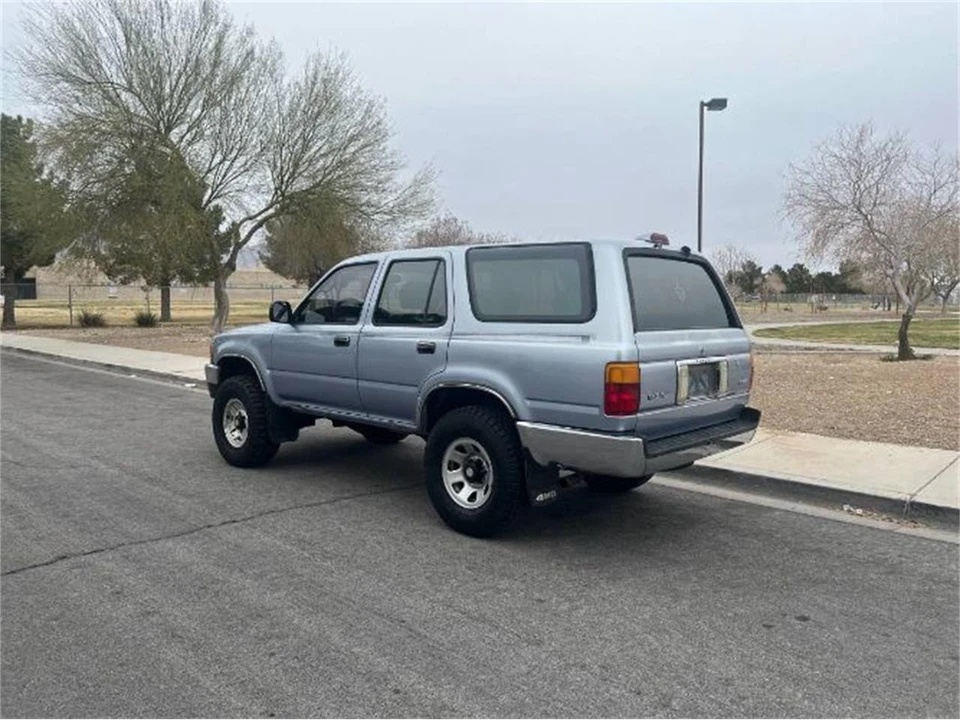 1995 Toyota 4Runner 2nd Gen - Image 15 of 16