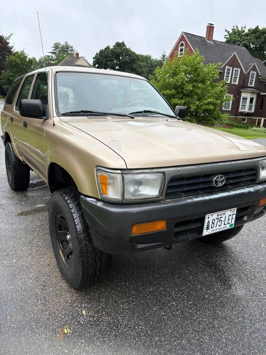 1995 Toyota 4Runner 2nd Gen - Image 5 of 23