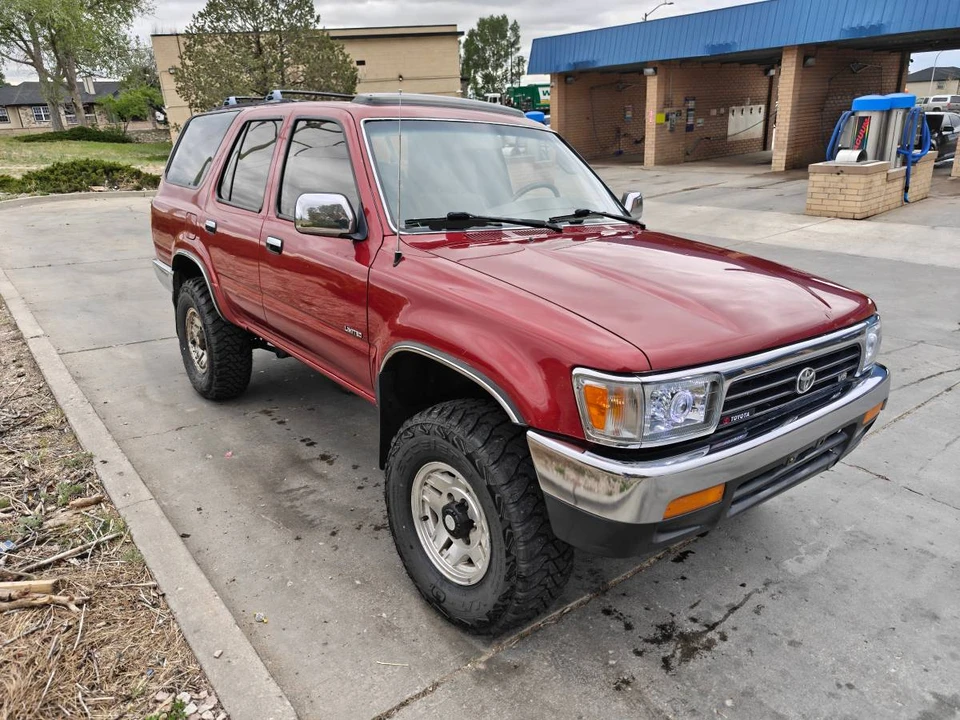 1995 Toyota 4Runner 2nd Gen - Image 7 of 17
