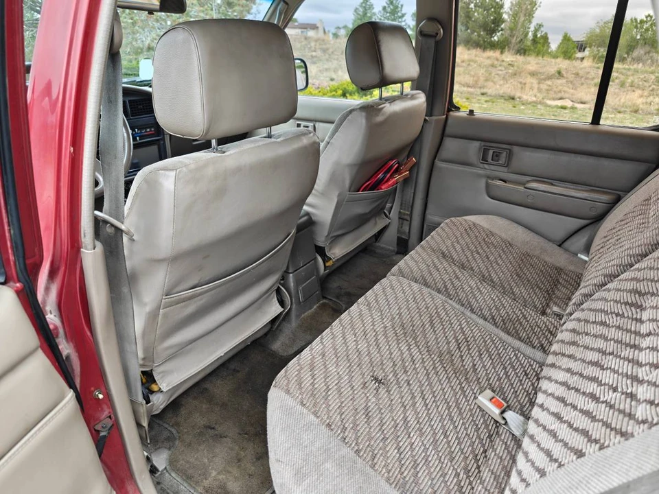 1995 Toyota 4Runner 2nd Gen - Image 11 of 17