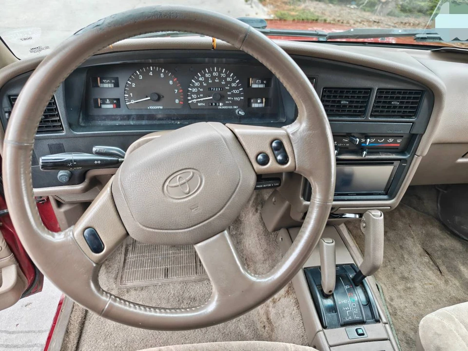 1995 Toyota 4Runner 2nd Gen - Image 9 of 17