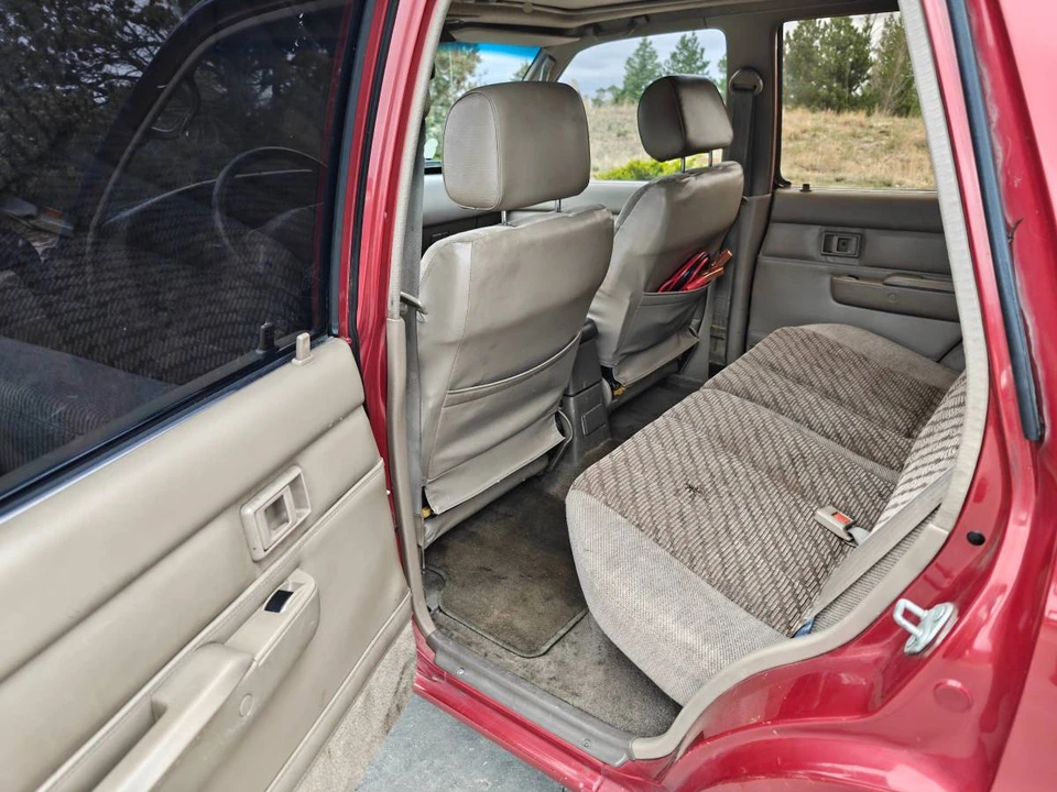1995 Toyota 4Runner 2nd Gen - Image 12 of 17