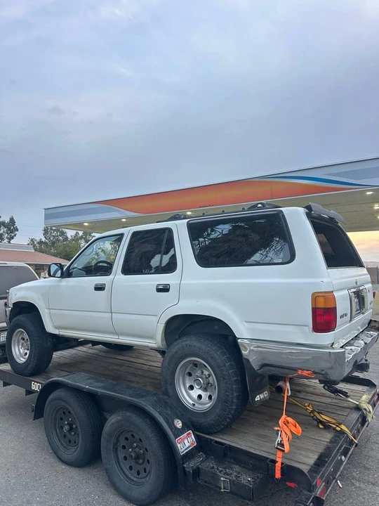 1995 Toyota 4Runner 2nd Gen - Image 4 of 8