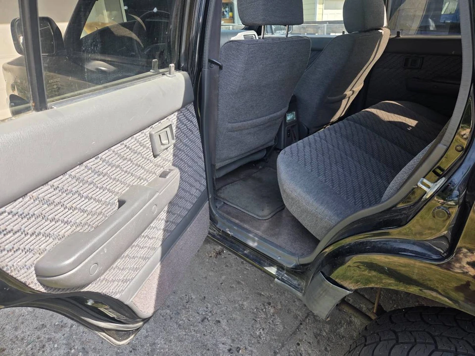 1995 Toyota 4Runner 2nd Gen - Image 8 of 9