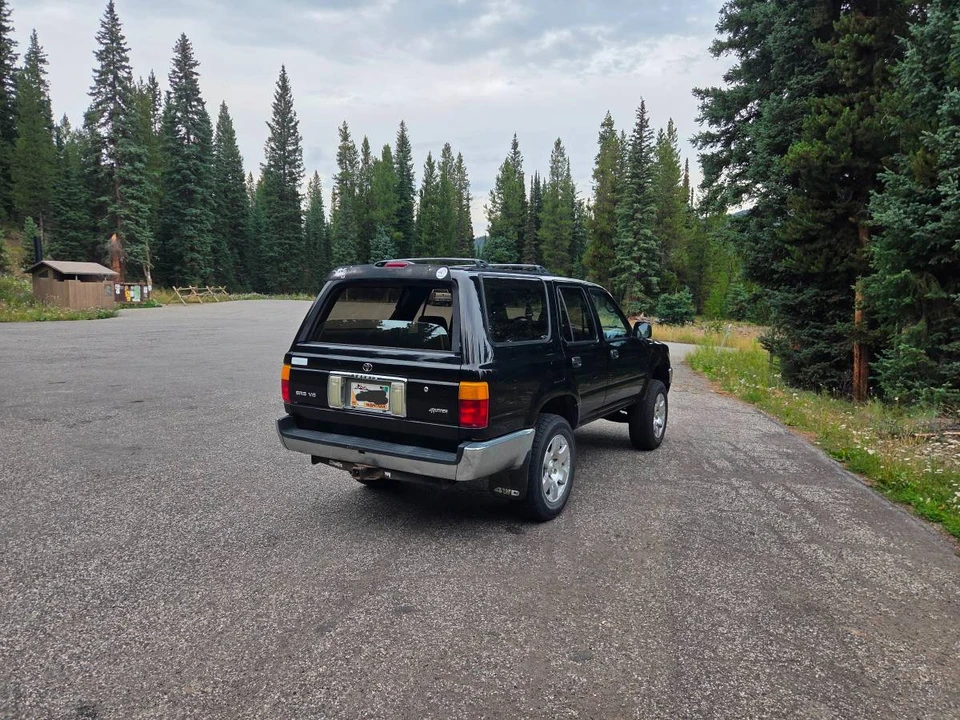 1995 Toyota 4Runner 2nd Gen - Image 2 of 9