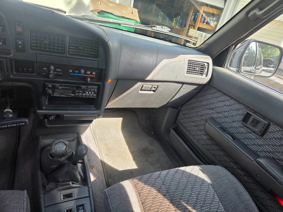 1995 Toyota 4Runner 2nd Gen - Image 6 of 9