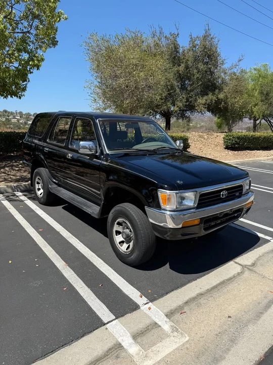 1995 Toyota 4Runner 2nd Gen - Image 3 of 11