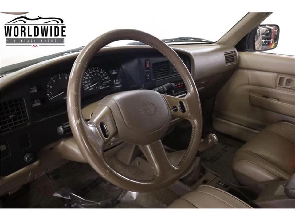1995 Toyota 4Runner 2nd Gen - Image 28 of 31