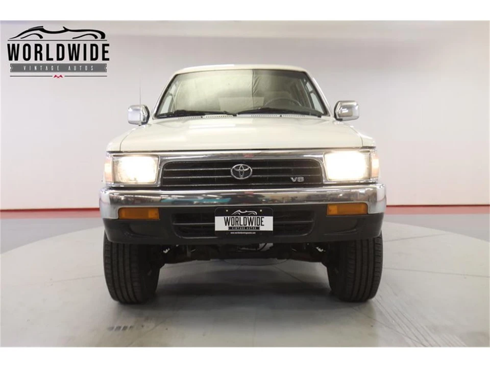 1995 Toyota 4Runner 2nd Gen - Image 16 of 31